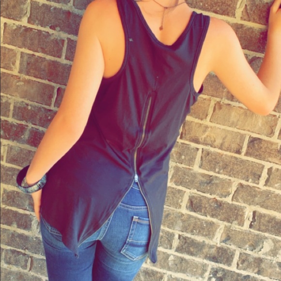 Trendy Tank - Picture 9 of 14